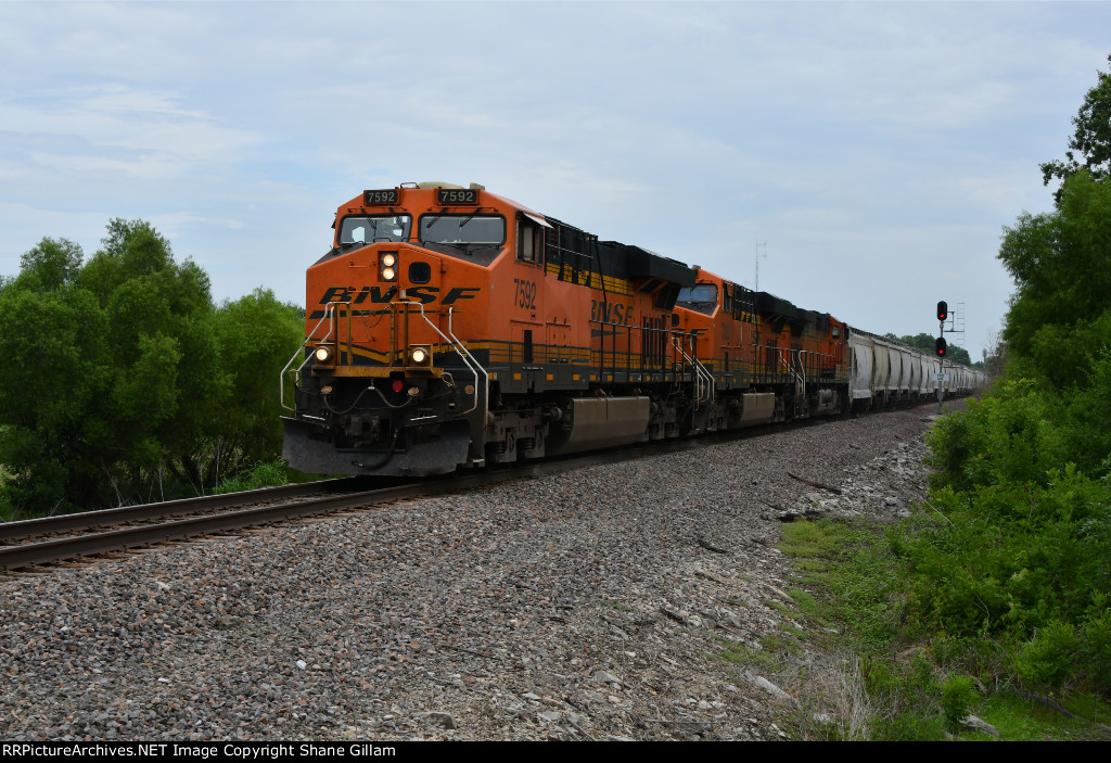 BNSF 7592